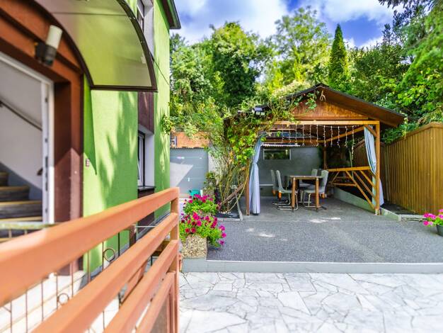 Einfamilienhaus zum Kauf 339.000 € 6 Zimmer 160 m² 419 m² Grundstück Dittelbrunn Dittelbrunn 97456