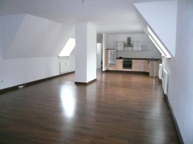 Wohnung zur Miete 720 € 3 Zimmer 80 m² Dachgeschoss, 3. Geschoss Unterer Markt 2 Altstadt Weiden in der Oberpfalz 92637