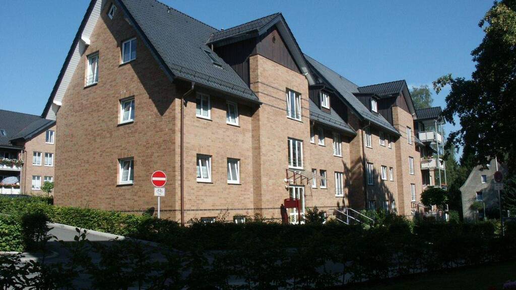 Wohnung zur Miete 363 € 3 Zimmer 63,4 m² 2. Geschoss frei ab 01.05.2026 Am Dolzerteich 3 Innenstadt Detmold 32756