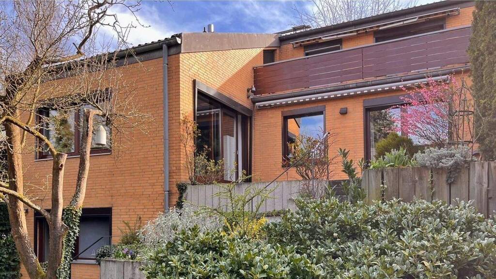 Reihenmittelhaus zum Kauf 685.000 € 7 Zimmer 154 m² 298 m² Grundstück Göttingen 37075
