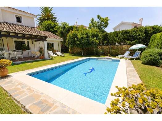 Villa zum Kauf 950.000 € 4 Zimmer 164 m² 596 m² Grundstück Cortijo de Calahonda 34 Mijas 29649