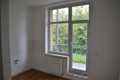 Wohnung zur Miete 320 € 2 Zimmer 69,6 m² 1. Geschoss frei ab 01.11.2024 Straße des Friedens 70 Limbach-Oberfrohna Limbach-Oberfrohna 09212