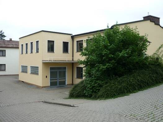 Büro zur Miete 802 m² Bürofläche teilbar von 569 m² bis 790 m² Neustadt Neustadt an der Aisch 91413