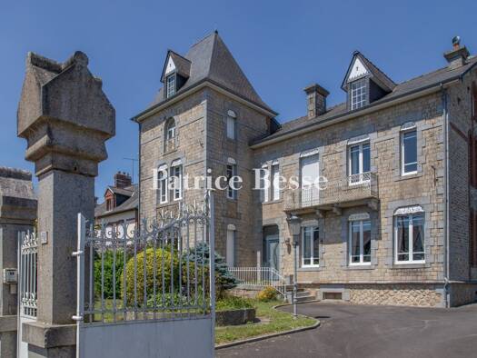 Reihenhaus zum Kauf 465.000 € 11 Zimmer 293 m² Vire Normandie 14500