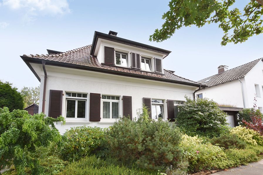 Einfamilienhaus zum Kauf 350.000 € 6 Zimmer 148 m²<br/>Wohnfläche 496 m²<br/>Grundstück Bad Oeynhausen Bad Oeynhausen 32545