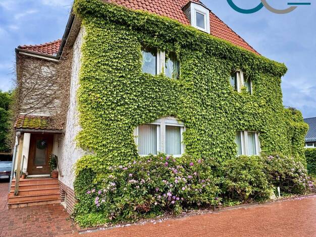 Mehrfamilienhaus zum Kauf 299.000 € 5 Zimmer 145 m² 1.597 m² Grundstück Stolzenau 31592