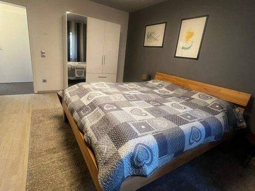 Wohnung zur Miete Wohnen auf Zeit 1.650 € 3 Zimmer 100 m² frei ab sofort Kleinschwarzenlohe Wendelstein 90530