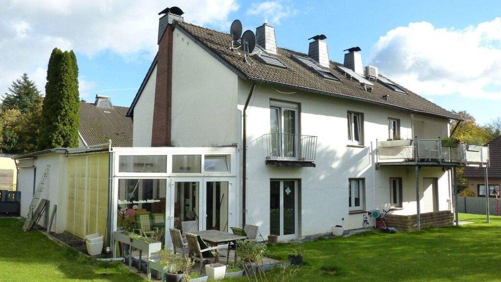 Mehrfamilienhaus zum Kauf 989.000 € 12 Zimmer 295 m² 848 m² Grundstück Wiescheid Langenfeld (Rheinland) 40764
