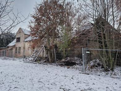 Bauernhaus zum Kauf 5.000 € 4 Zimmer 80 m² 253 m² Grundstück Grimschleben Nienburg OT Pobzig 06429