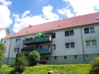 Mehrfamilienhaus zum Kauf als Kapitalanlage geeignet 1.950.000 € 1.255 m² 3.500 m² Grundstück Suhl Suhl 98527