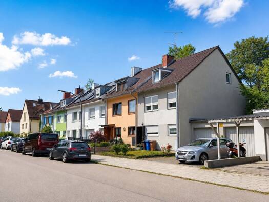 Reihenmittelhaus zum Kauf 829.000 € 6 Zimmer 130 m² 560 m² Grundstück Pasing-Obermenzing München 81247