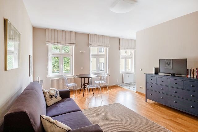 Wohnung zum Kauf 295.000 € 1 Zimmer 35 m²<br/>Wohnfläche 3.<br/>Geschoss Prenzlauer Berg Berlin 10405