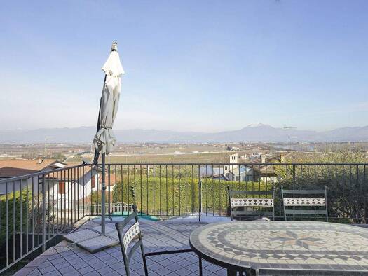 Reihenendhaus zum Kauf 395.000 € 2 Zimmer 130 m² 210 m² Grundstück frei ab sofort via Tevere Peschiera del Garda 37019