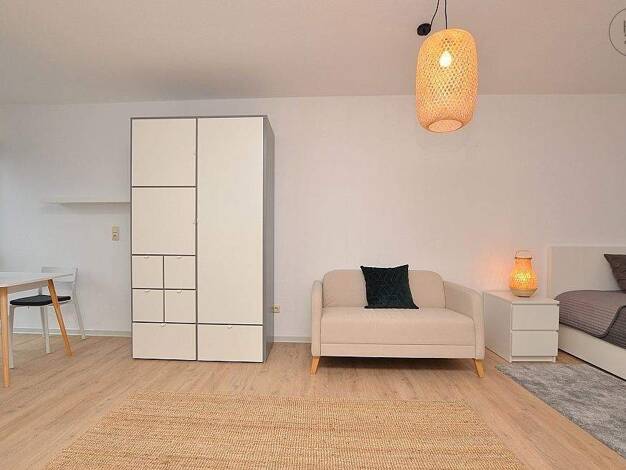 Wohnung zur Miete 765 € 1 Zimmer 35 m² 3. Geschoss frei ab 01.04.2026 Lengfeld Würzburg 97076