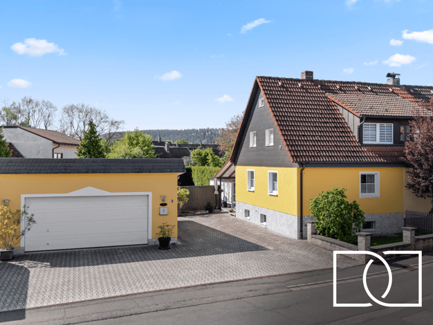 Doppelhaushälfte zum Kauf 369.000 € 3 Zimmer 107 m² 715,3 m² Grundstück Saas Bayreuth 95447