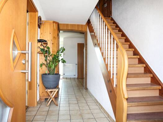 Mehrfamilienhaus zum Kauf 619.000 € 11 Zimmer 306 m² 960 m² Grundstück Dettingen Gerstetten - Dettingen 89547