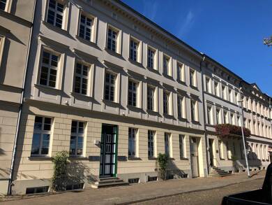 Wohnung zum Kauf 250.000 € 2 Zimmer 66 m² EG Alexandrinenstrasse 7a Paulsstadt Schwerin 19055