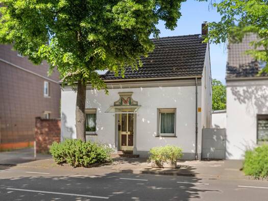 Einfamilienhaus zum Kauf 498.000 € 6 Zimmer 105 m² 705 m² Grundstück Heerdt Düsseldorf 40549