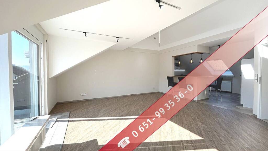 Wohnung zur Miete 1.180 € 2 Zimmer 86,8 m² frei ab sofort Kenn 54344