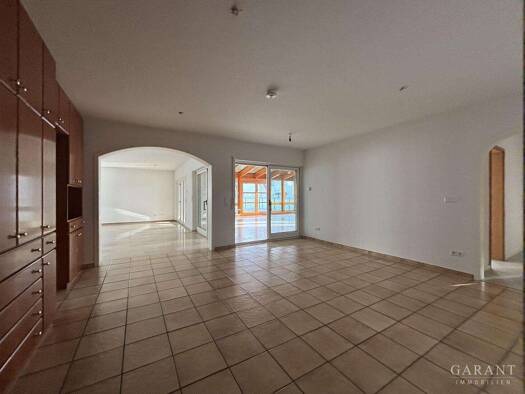 Wohnung zur Miete 1.600 € 4 Zimmer 200 m² frei ab sofort Pforzheimer Straße 82 Friolzheim 71292