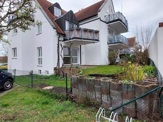 Terrassenwohnung zur Miete 1.100 € 3 Zimmer 82 m² frei ab sofort Hauptendorf Herzogenaurach 91074