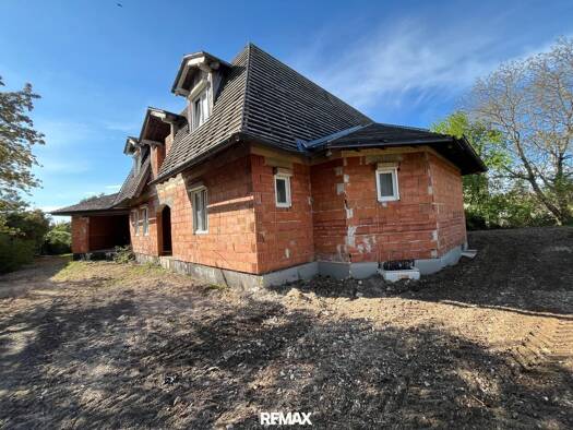 Haus zum Kauf 499.000 € 278 m² 1.064 m² Grundstück Bad Fischau 2721