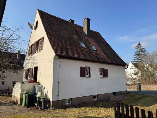Einfamilienhaus zum Kauf 137.000 € 5 Zimmer 105,4 m² 440 m² Grundstück Obereichenbach Ansbach 91522