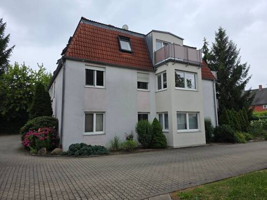 Wohnung zur Miete 590 € 2 Zimmer 64 m² Geschoss 2/2 frei ab 01.10.2026 Meißner Straße 234 a Radebeul 01445