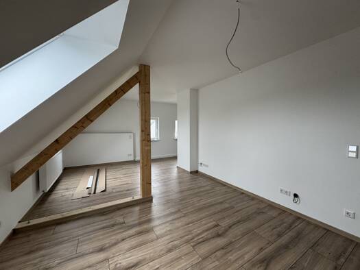 Wohnung zur Miete 300 € 2 Zimmer 60 m² Dachgeschoss Dürrer Berg 20 Sosa Eibenstock 08309