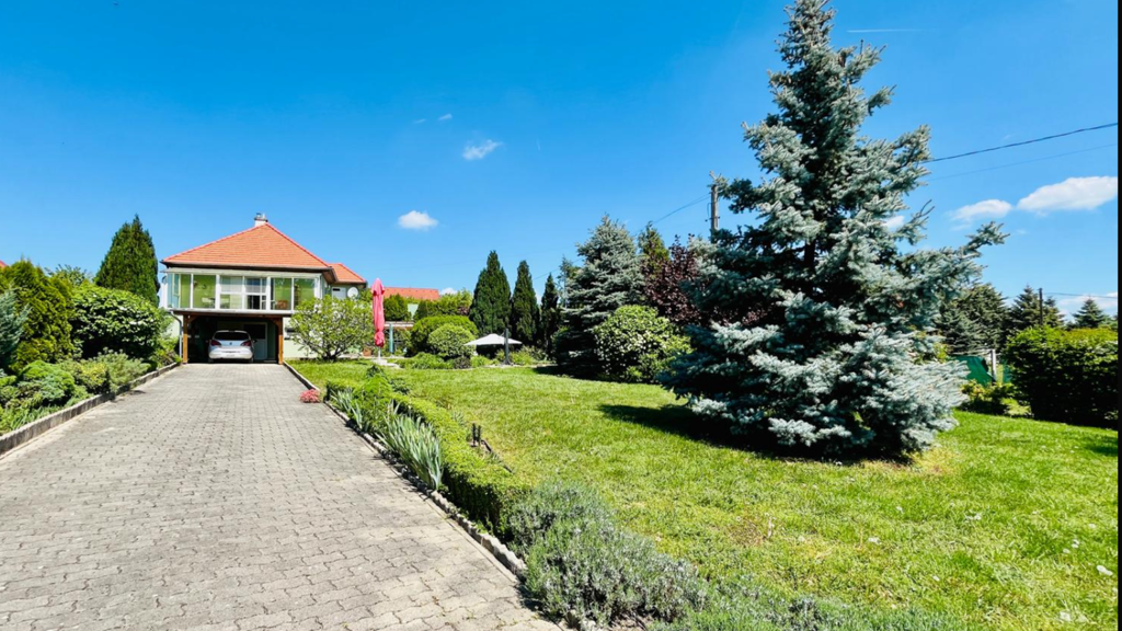 Haus zum Kauf 278.900 € 5 Zimmer 117 m² 1.758 m² Grundstück Cserszegtomaj