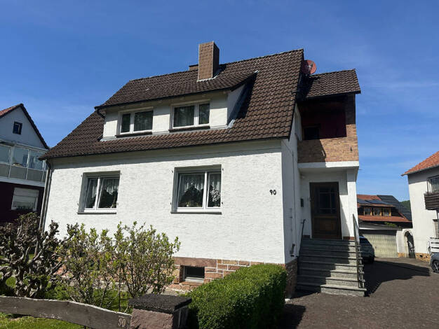 Einfamilienhaus zum Kauf 159.000 € 7 Zimmer 155 m² 631 m² Grundstück Obere Weserstr. 90 Veckerhagen Reinhardshagen 34359
