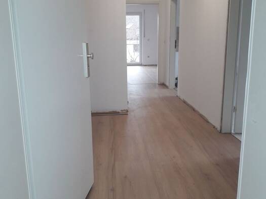 Wohnung zur Miete 820 € 3 Zimmer 82 m² Geschoss 2/3 frei ab 01.04.2026 Rettenberger Straße 1 Dasing 86453