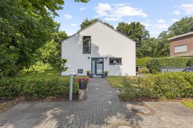 Einfamilienhaus zum Kauf 850.000 € 5 Zimmer 142 m² 692 m² Grundstück Schenefeld 22869