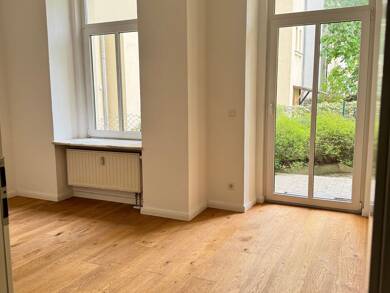 Wohnung zur Miete 315 € 2 Zimmer 55 m² EG Herderstraße 17 Haselbrunn Plauen 08525