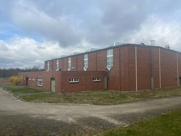 Lagerhalle zum Kauf 165.000 € 1.258 m² Lagerfläche Stavenhagen, Reuterstadt Stavenhagen OT Basepohl 17153