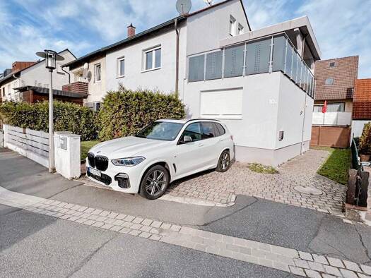 Doppelhaushälfte zum Kauf provisionsfrei 695.000 € 6 Zimmer 208 m² 246 m² Grundstück Herzogenaurach 91074