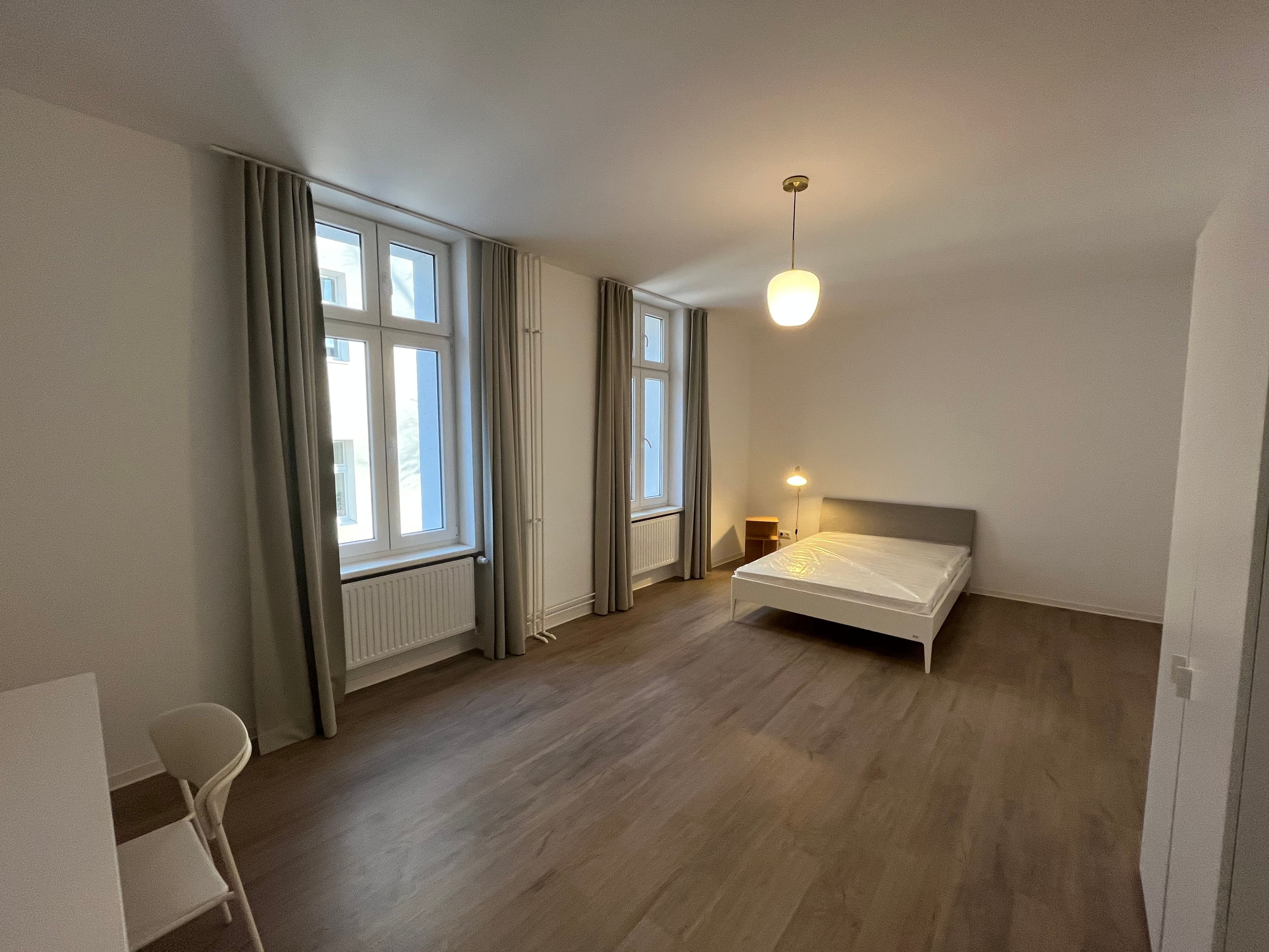 WG-Zimmer zur Miete 840 € 24 m²<br/>Wohnfläche 2.<br/>Geschoss 01.01.2025<br/>Verfügbarkeit Lahnstr.80 Neukölln Berlin 12055