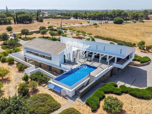 Haus zum Kauf 2.950.000 € 288 m² 12.330 m² Grundstück Lagoa e Carvoeiro 8400
