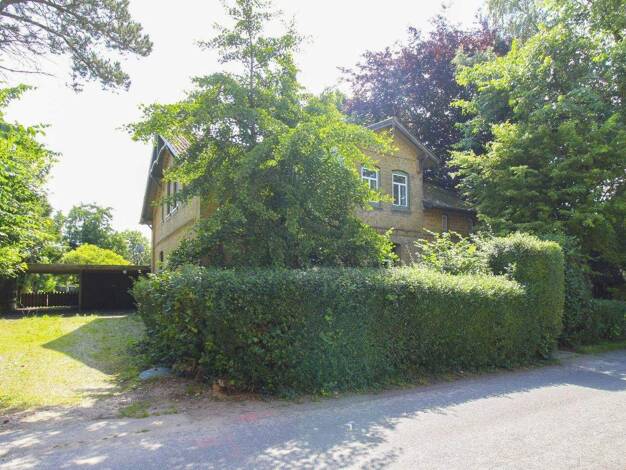 Einfamilienhaus zum Kauf 260.000 € 6 Zimmer 177,5 m² 1.439 m² Grundstück Schwabstedt 25876