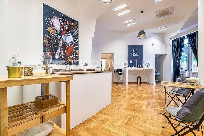 Büro-/Praxisfläche zum Kauf 823.500 € Trg Bana Jelacica Donji grad 10000