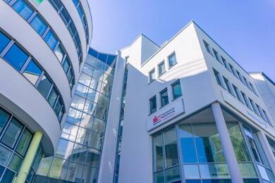 Laden zur Miete 7,22 € 3 Zimmer 124,7 m² Verkaufsfläche Clausstr. 10/12 Lutherviertel Chemnitz 09126
