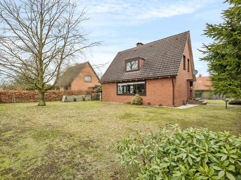 Einfamilienhaus zum Kauf 249.000 € 4 Zimmer 100 m² 842 m² Grundstück Neuberend 24879