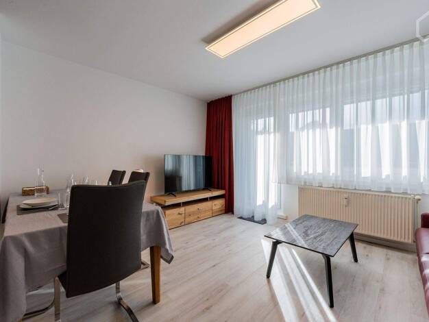 Wohnung zur Miete Wohnen auf Zeit 2.190 € 3 Zimmer 62 m² frei ab sofort Lichtenberg Berlin 10369
