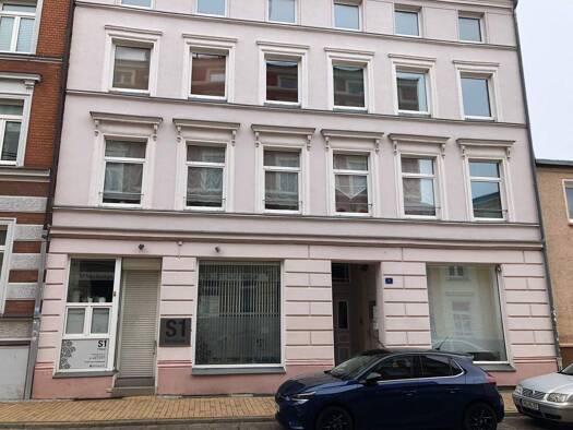 Wohnung zur Miete 600 € 2 Zimmer 70,5 m² 1. Geschoss frei ab sofort Wittenburger Straße 57 Paulsstadt Schwerin 19053