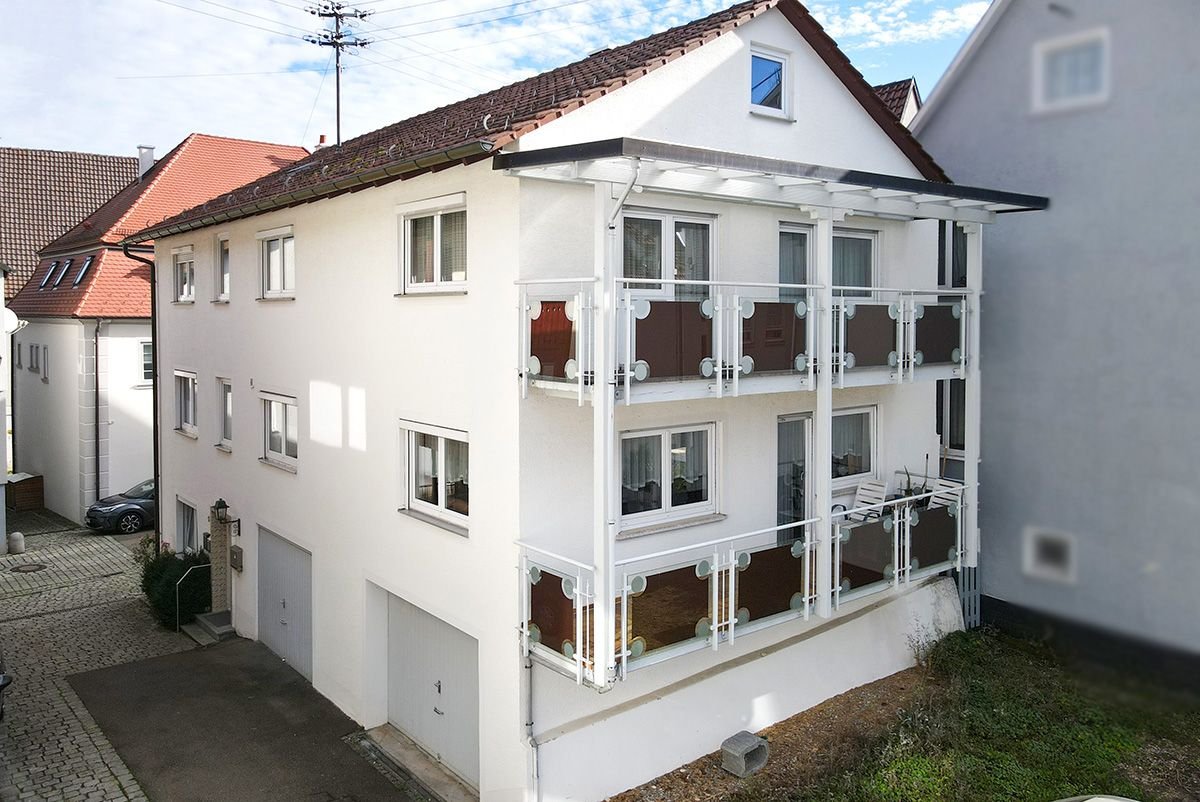 Mehrfamilienhaus zum Kauf 250.000 € 8 Zimmer 207,8 m²<br/>Wohnfläche 257 m²<br/>Grundstück Gammertingen Gammertingen 72501