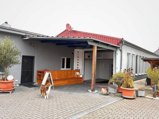 Bürofläche zum Kauf 1.265.000 € 482 m² Bürofläche teilbar von 100 m² bis 264 m² Altenberg Oberasbach 90522