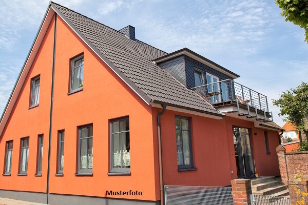 Mehrfamilienhaus zum Kauf 697.000 € 8 Zimmer 248 m²<br/>Wohnfläche 918 m²<br/>Grundstück Schnaid Hallerndorf 91352