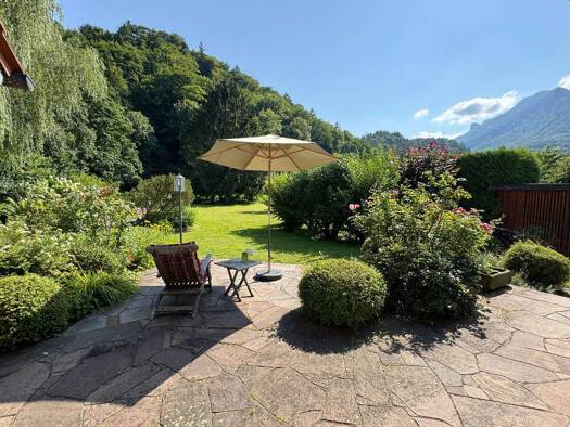 Einfamilienhaus zum Kauf 1.950.000 € 6 Zimmer 200 m² 1.928 m² Grundstück Piesenhausen Marquartstein 83250