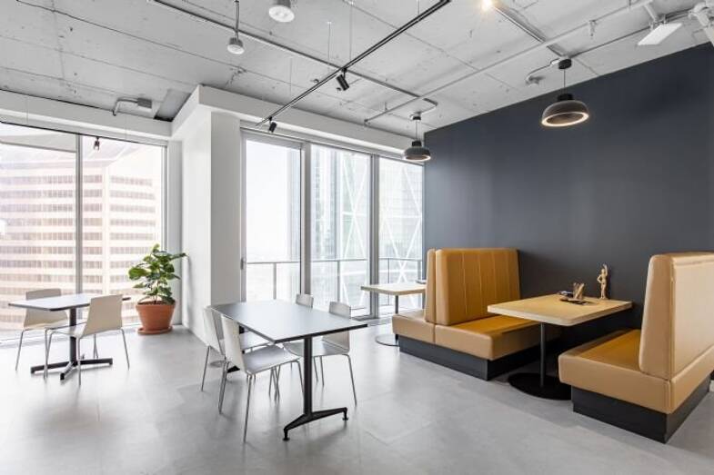 Bürofläche zur Miete provisionsfrei 99 € 5 m² Bürofläche teilbar von 5 m² bis 10 m² Johanna-Kinkel 1-2 Westenviertel Regensburg 93049