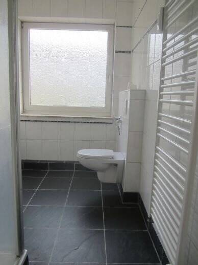 Wohnung zur Miete 400 € 2 Zimmer 70 m²<br/>Wohnfläche 1.<br/>Geschoss ab sofort<br/>Verfügbarkeit Potsdamer Straße 54 Lehe Bremerhaven 27568